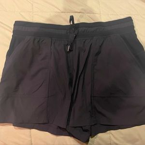 Lululemon Dance Studio Shorts Size 14